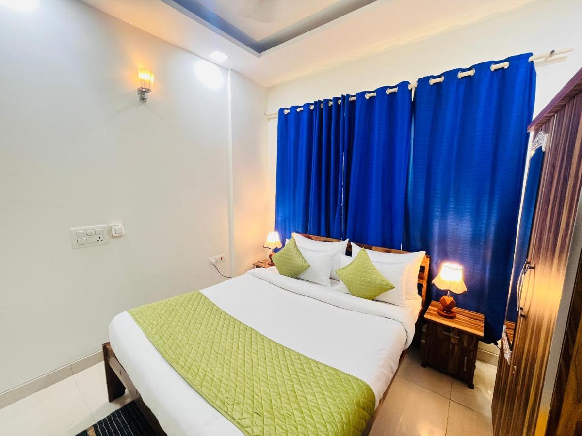 Hotel Park Pride Pitampura New Delhi, Couple Friendly Eksteriør billede