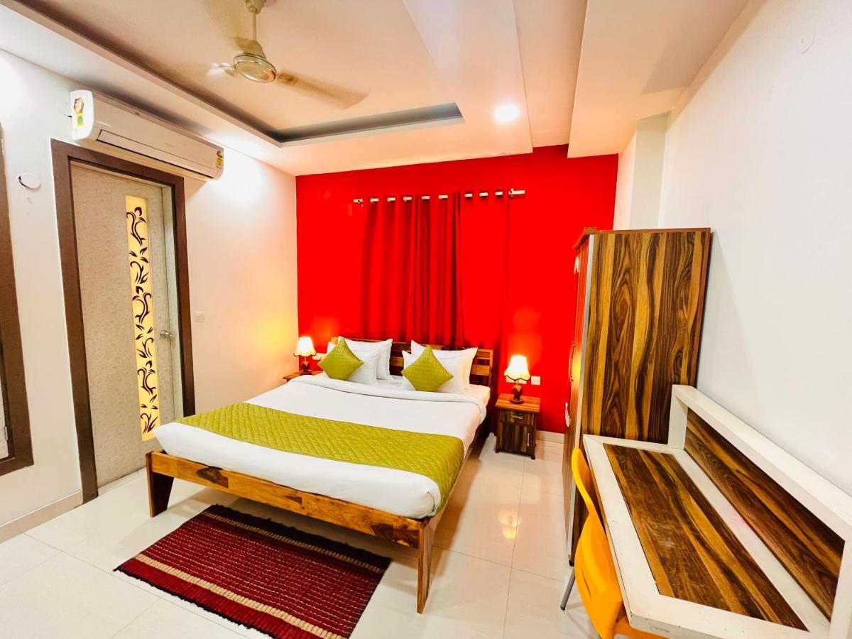 Hotel Park Pride Pitampura New Delhi, Couple Friendly Eksteriør billede