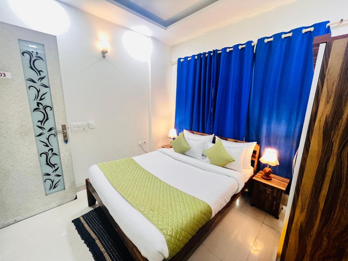 Hotel Park Pride Pitampura New Delhi, Couple Friendly Eksteriør billede