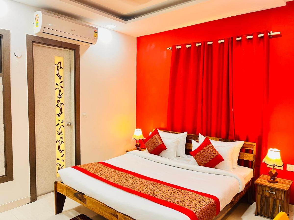Hotel Park Pride Pitampura New Delhi, Couple Friendly Eksteriør billede
