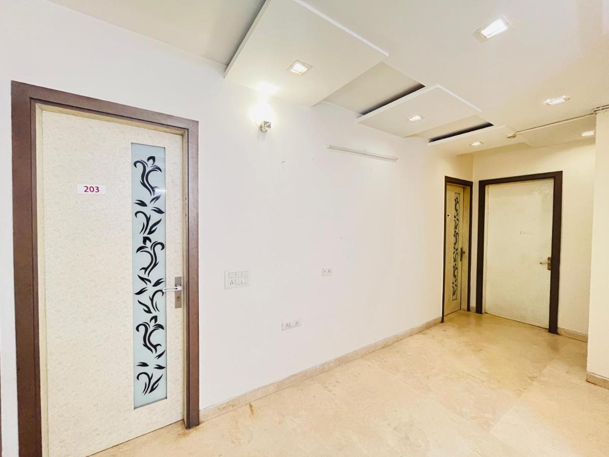 Hotel Park Pride Pitampura New Delhi, Couple Friendly Eksteriør billede