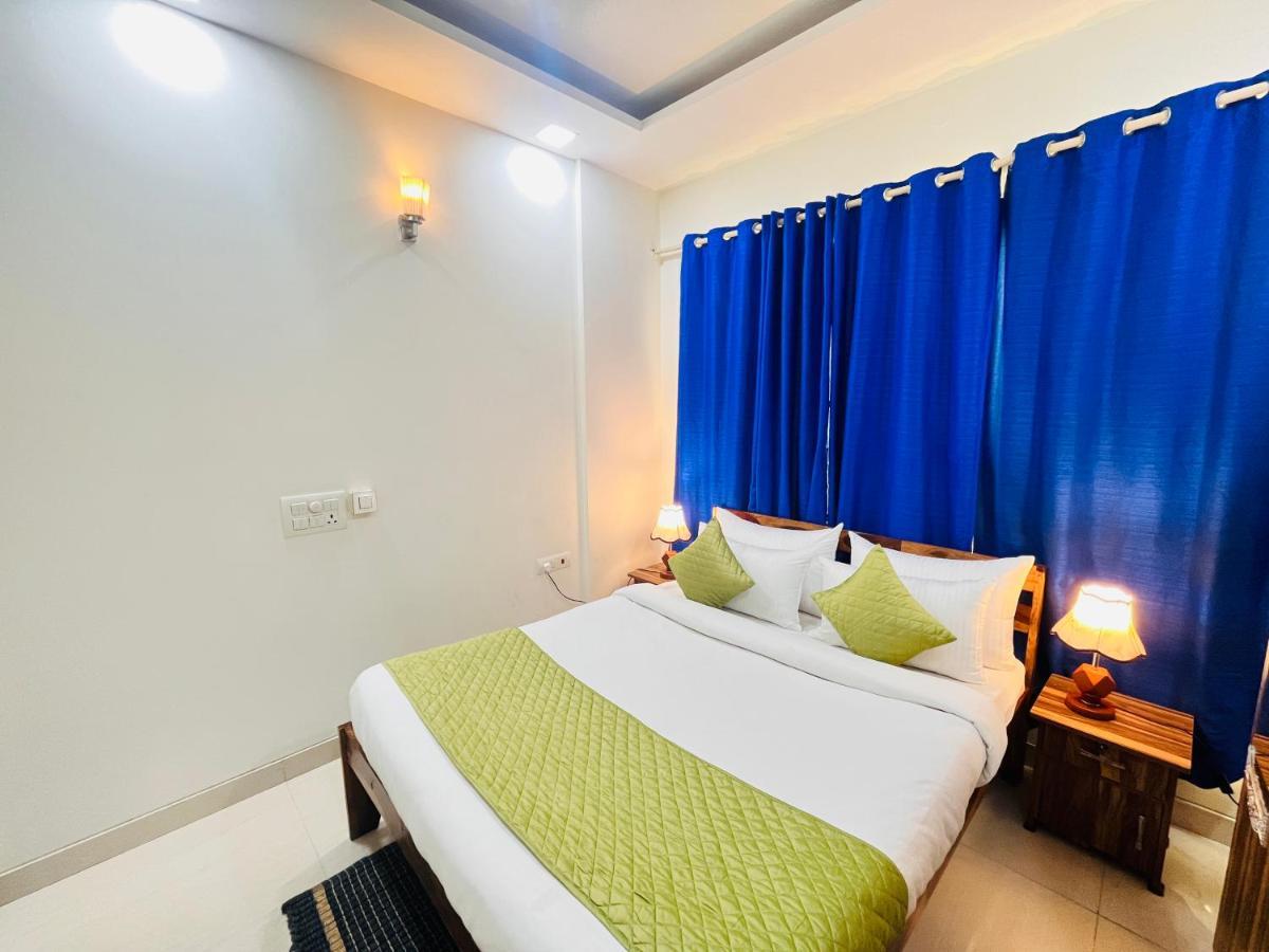 Hotel Park Pride Pitampura New Delhi, Couple Friendly Eksteriør billede